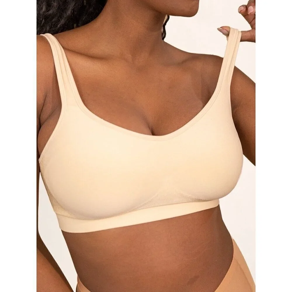 Truekind Womens Daily Comfort Wireless Shaper Bra Sz Small Chai Nude 10022